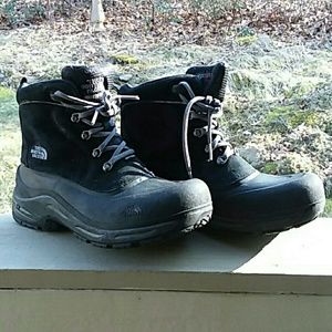 North Face boys boots